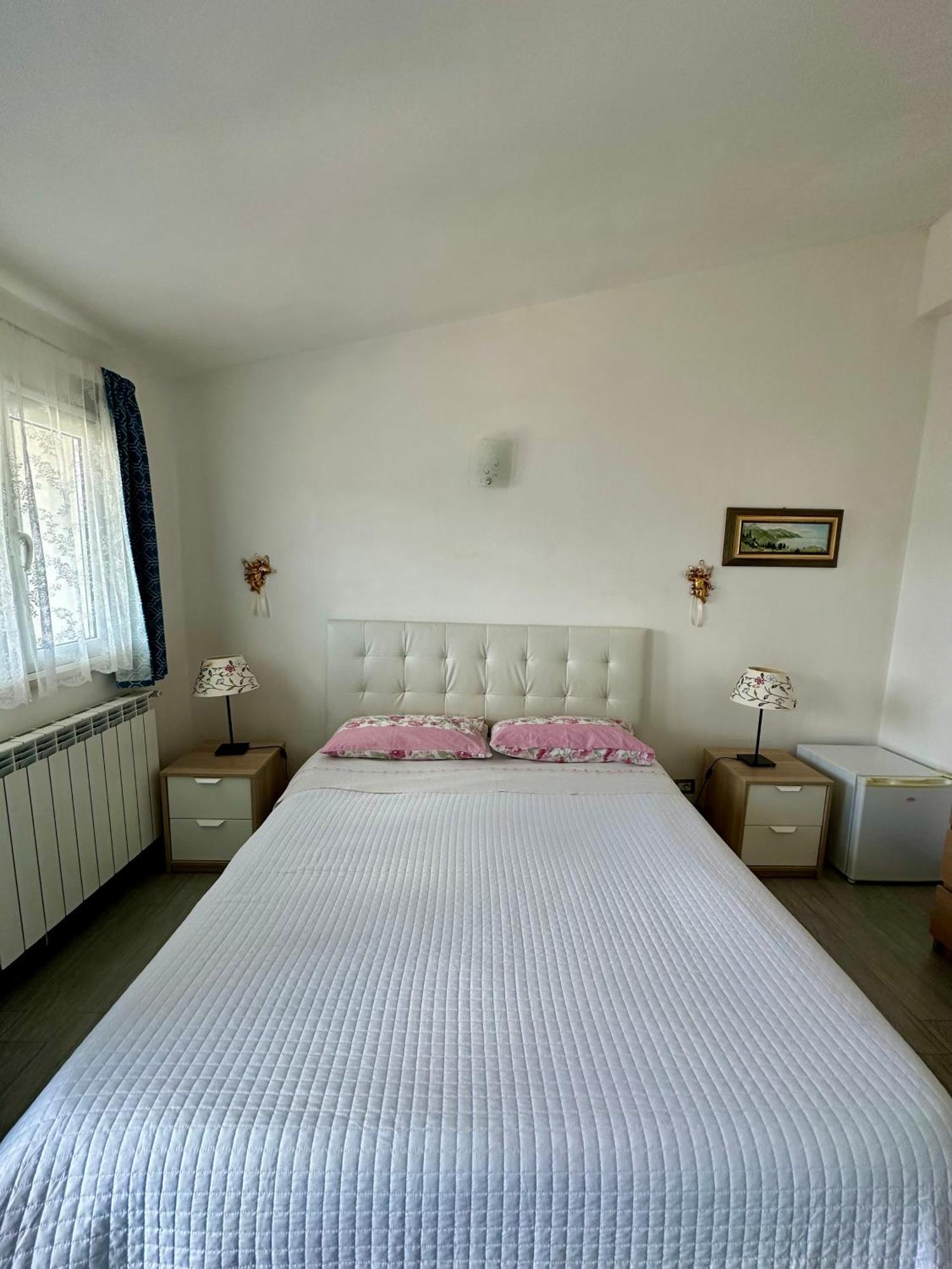 Blue Sky House 3*